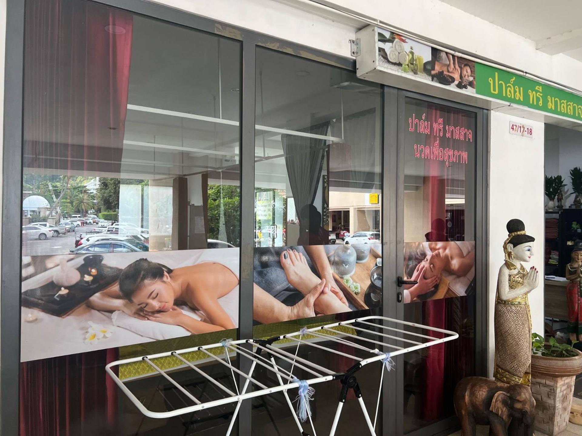 Patong Heart Studio: Smart TV & Kitchen Comfort Exterior photo
